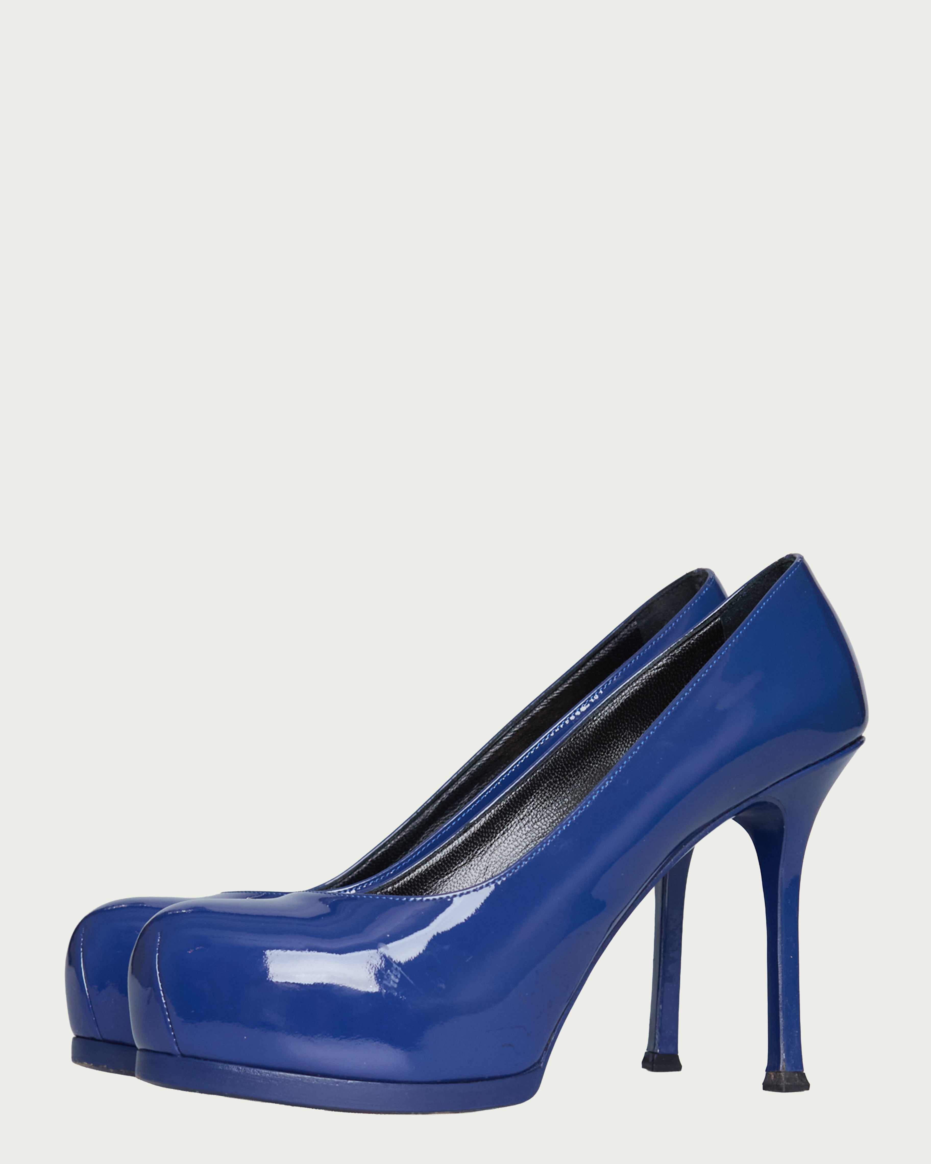 Saint Laurent Tribute pumps