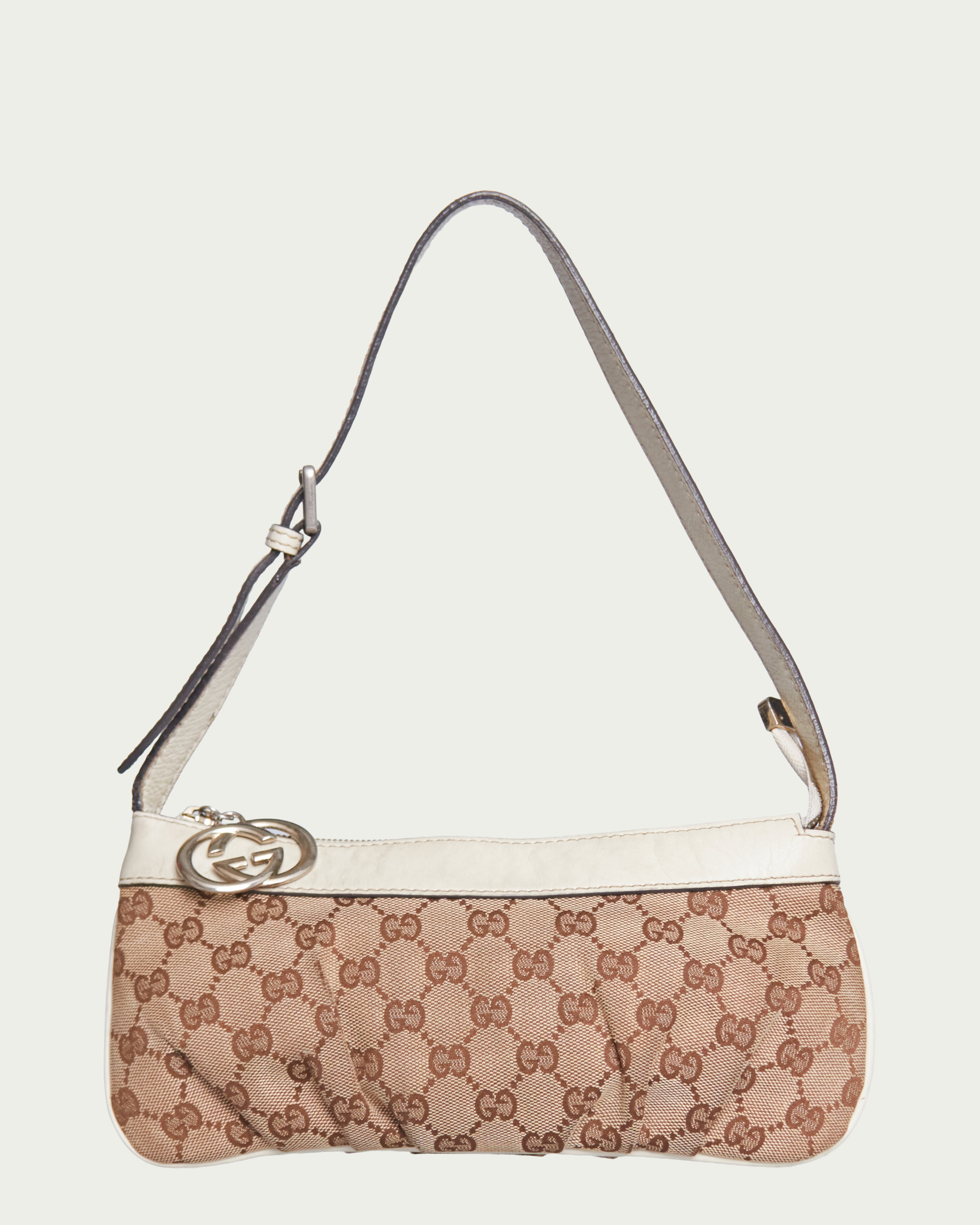 Gucci Interlocking Heart Pochette