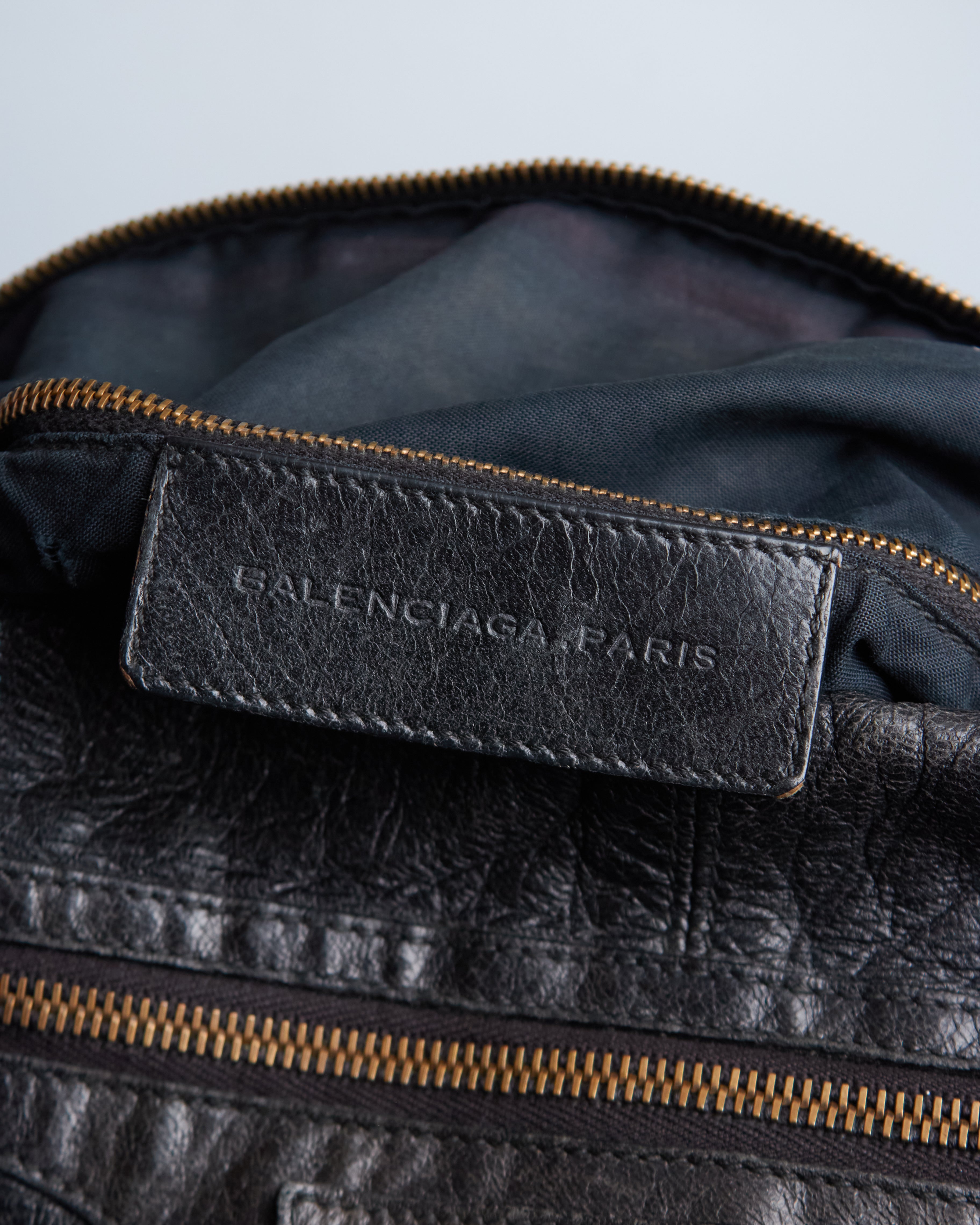 Balenciaga Courier Bag XL