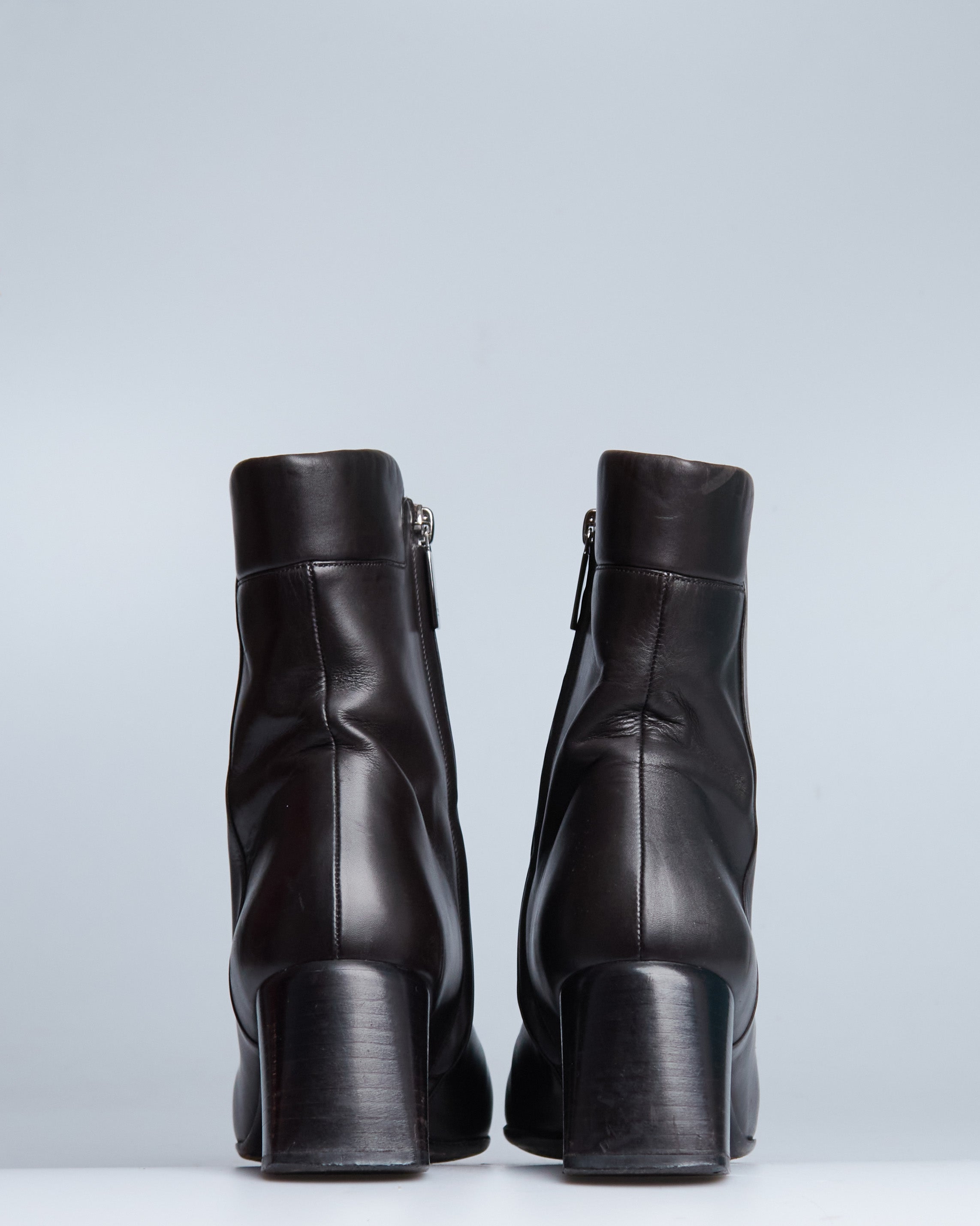 Gucci by Tom Ford leather ankle boots