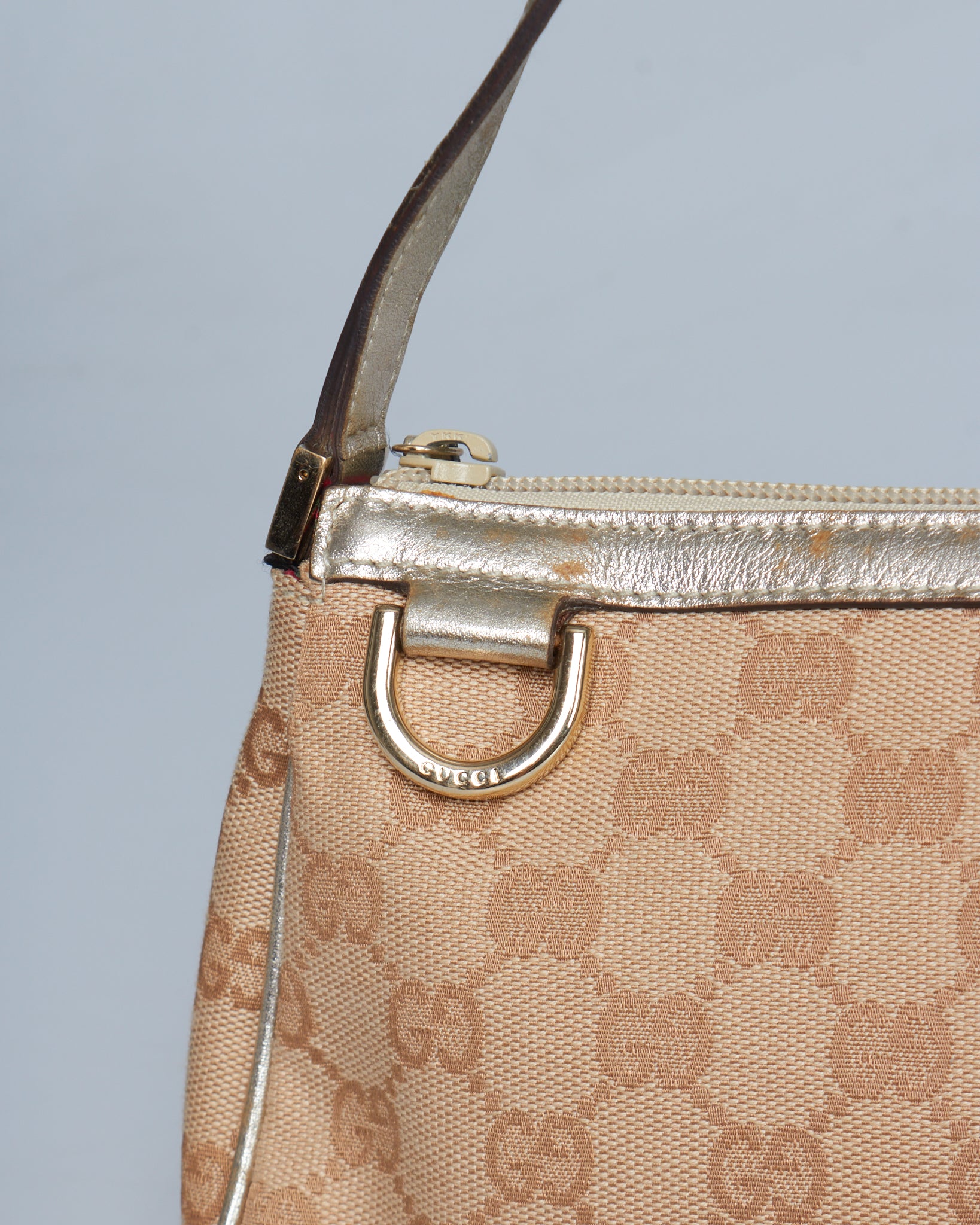 Gucci Abbey D-Ring Pochette