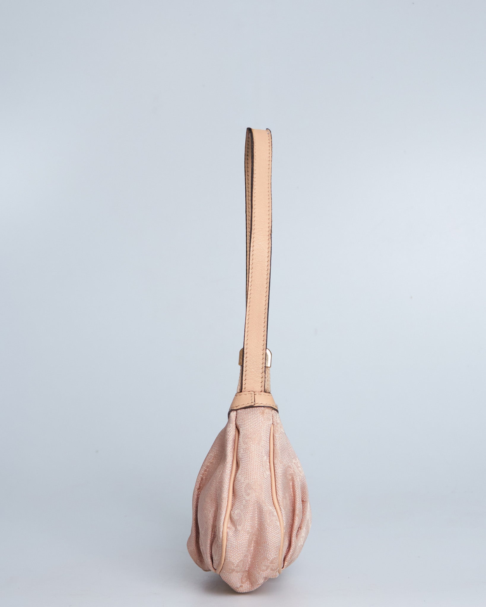 Gucci Interlocking Heart Pochette