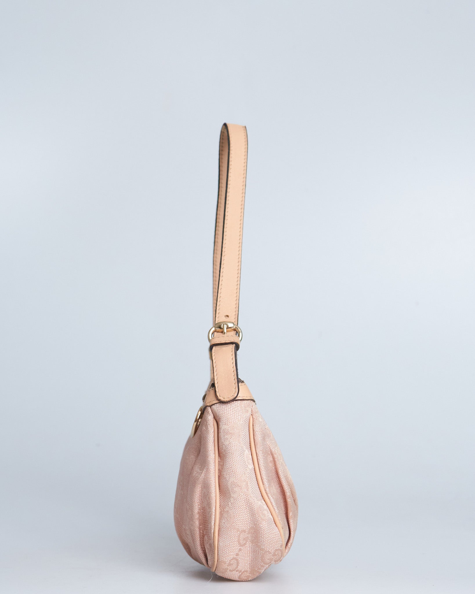 Gucci Interlocking Heart Pochette