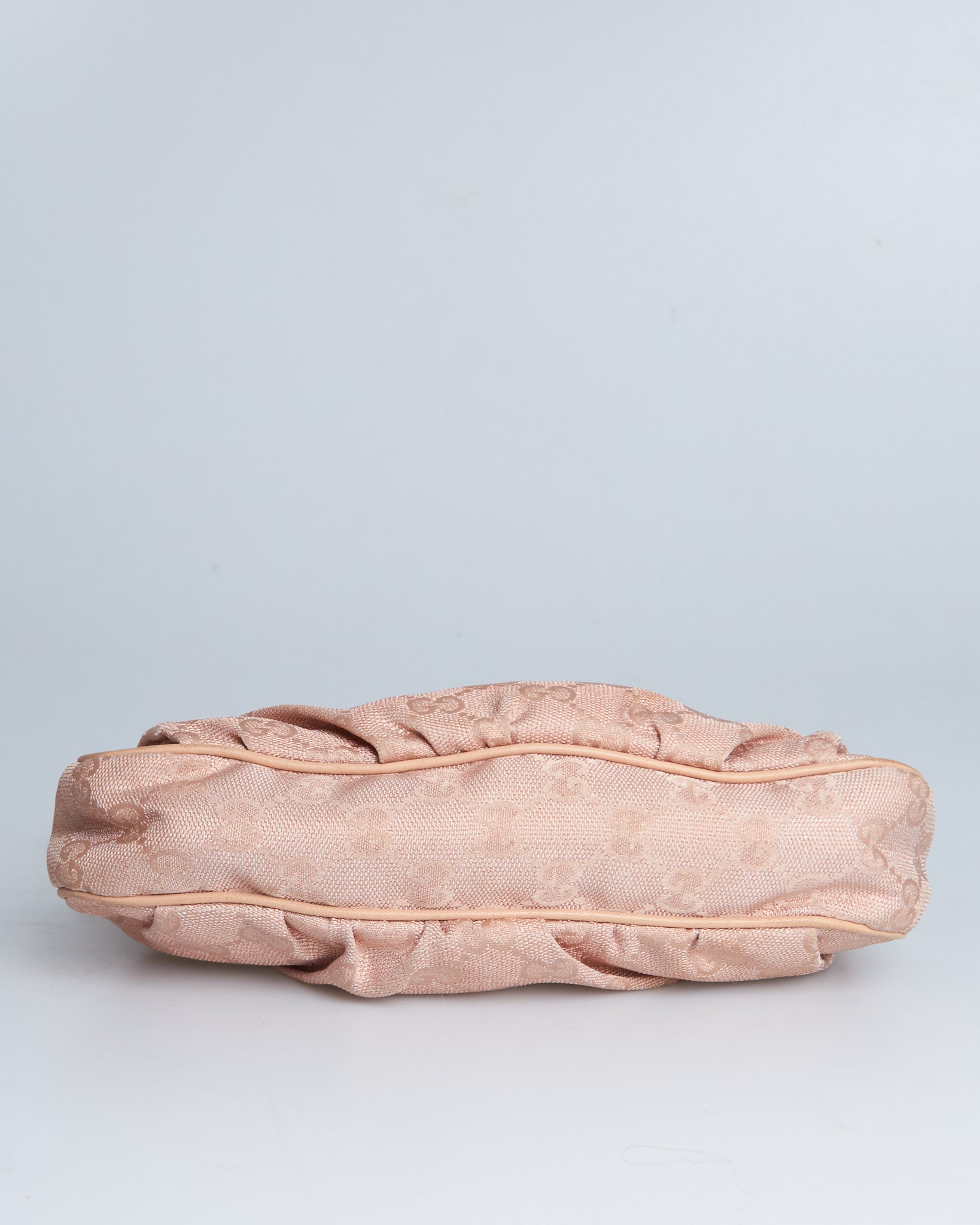 Gucci Interlocking Heart Pochette