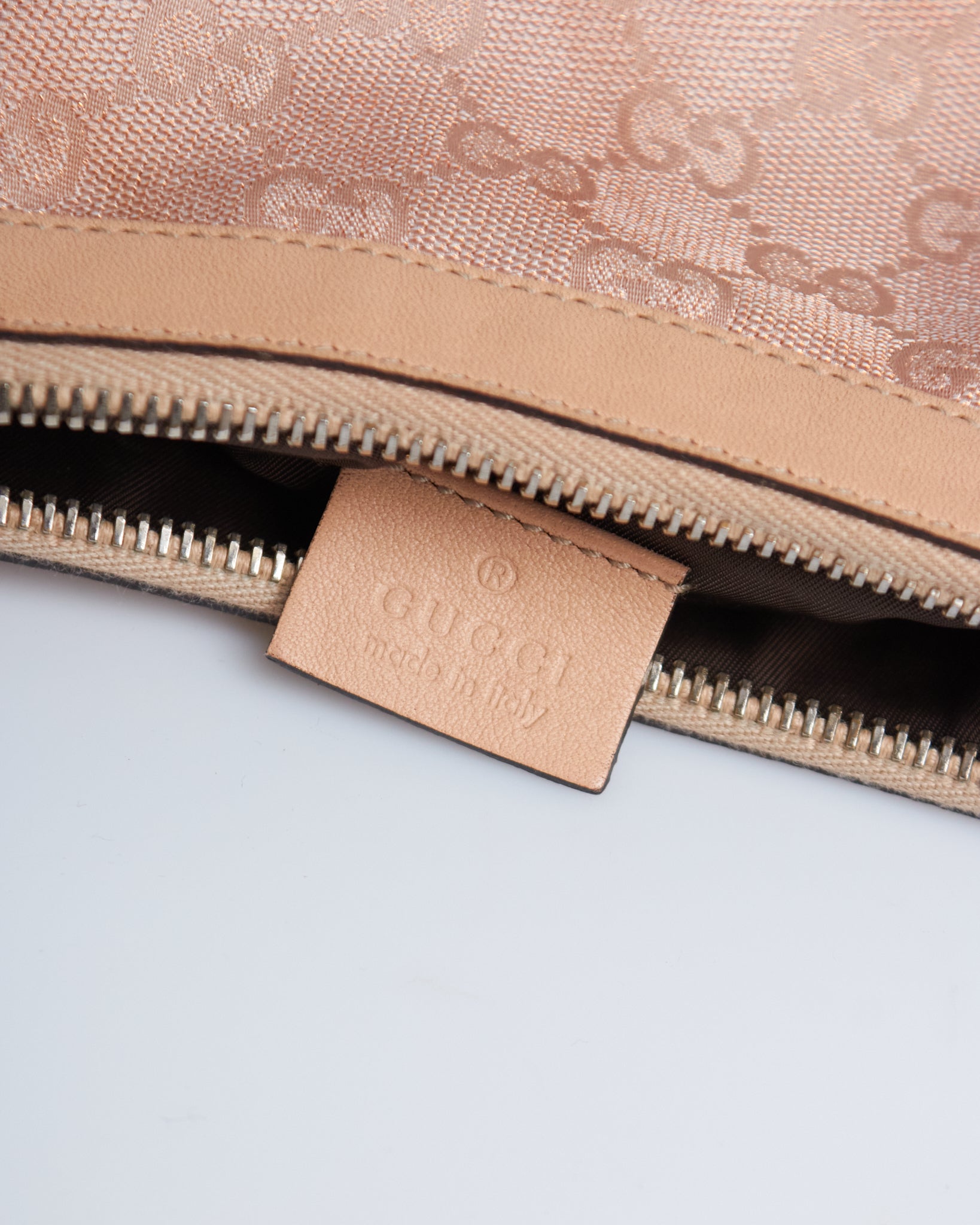 Gucci Interlocking Heart Pochette