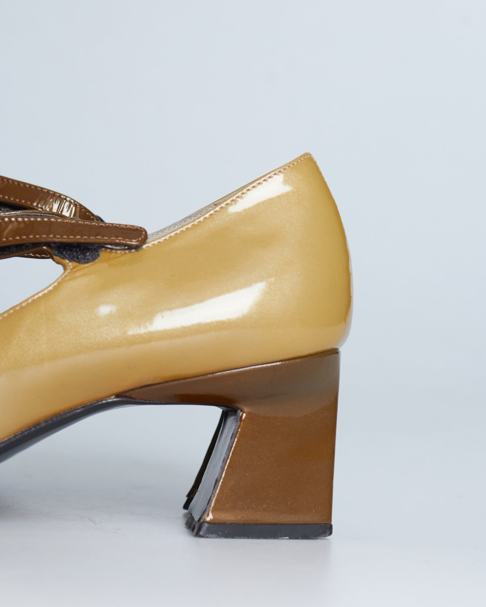 Prada F/W 1998 patent leather Mary Jane heels