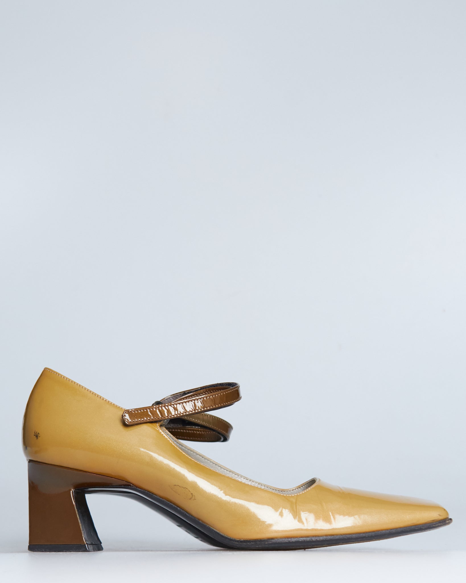 Prada F/W 1998 patent leather Mary Jane heels