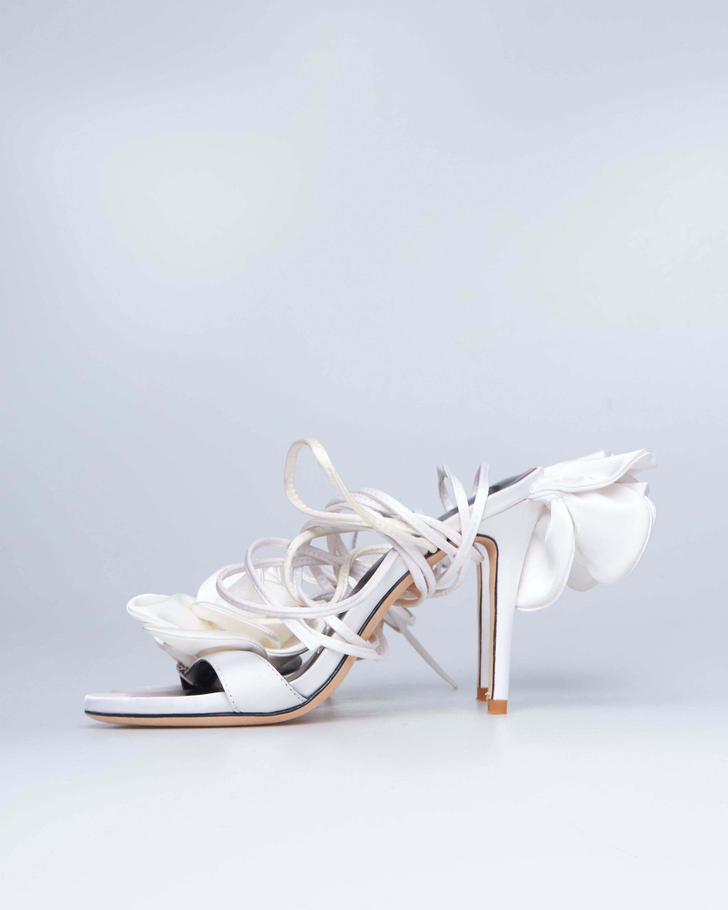 Magda Butrym double flower heel