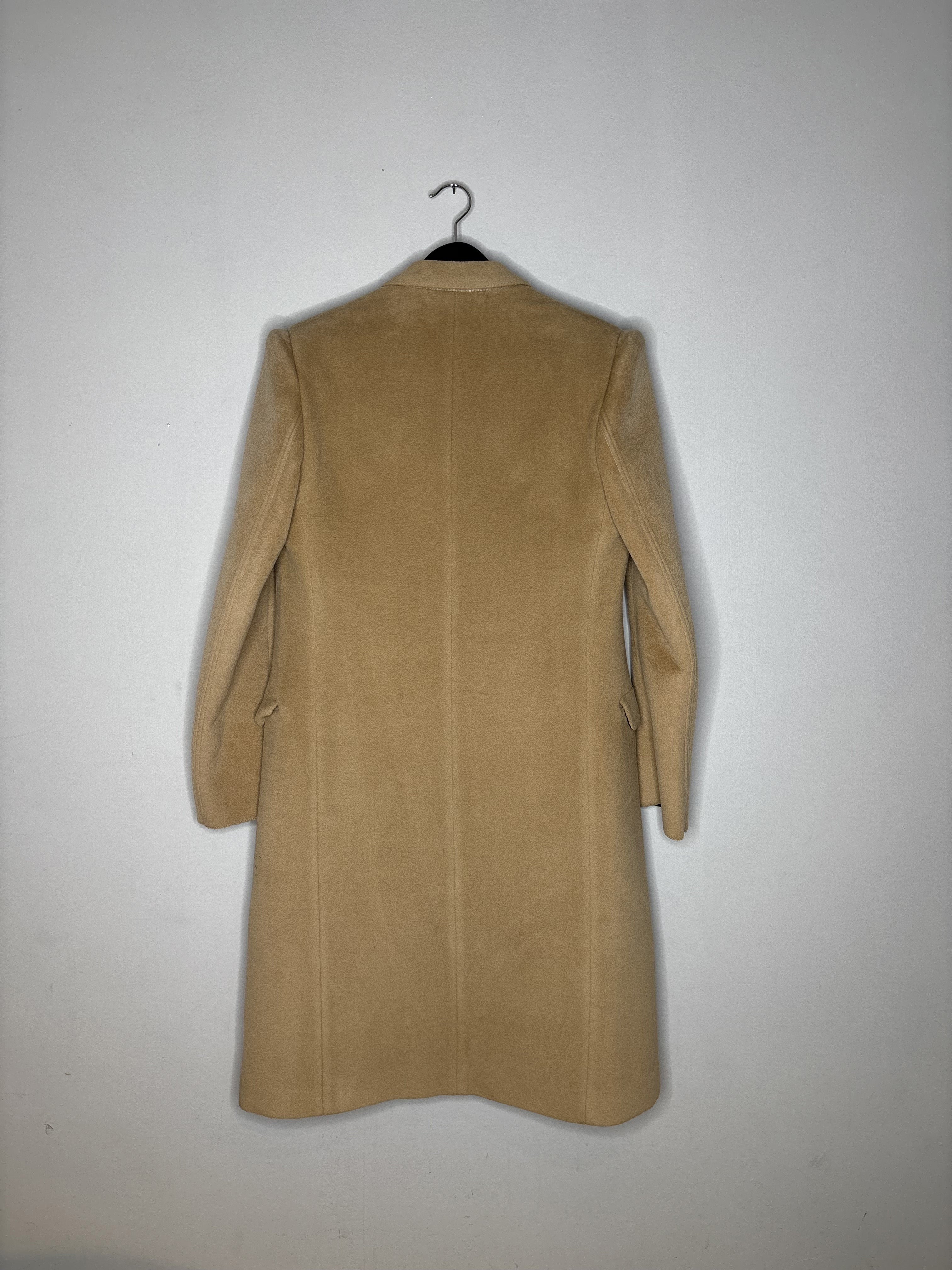Balenciaga F/W'2019 Heavy Beige Padded Sleeves Overcoat