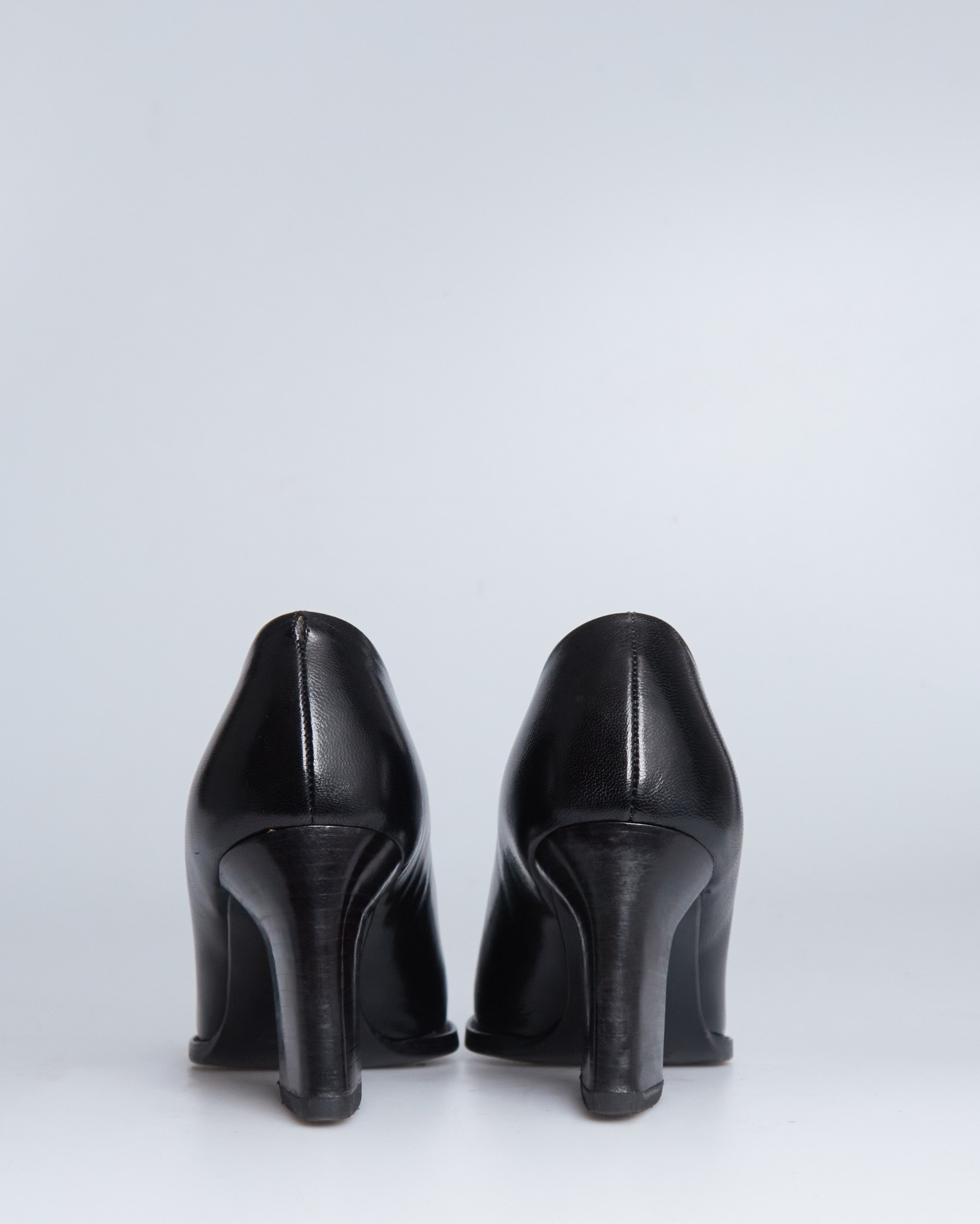 Miu Miu leather pumps