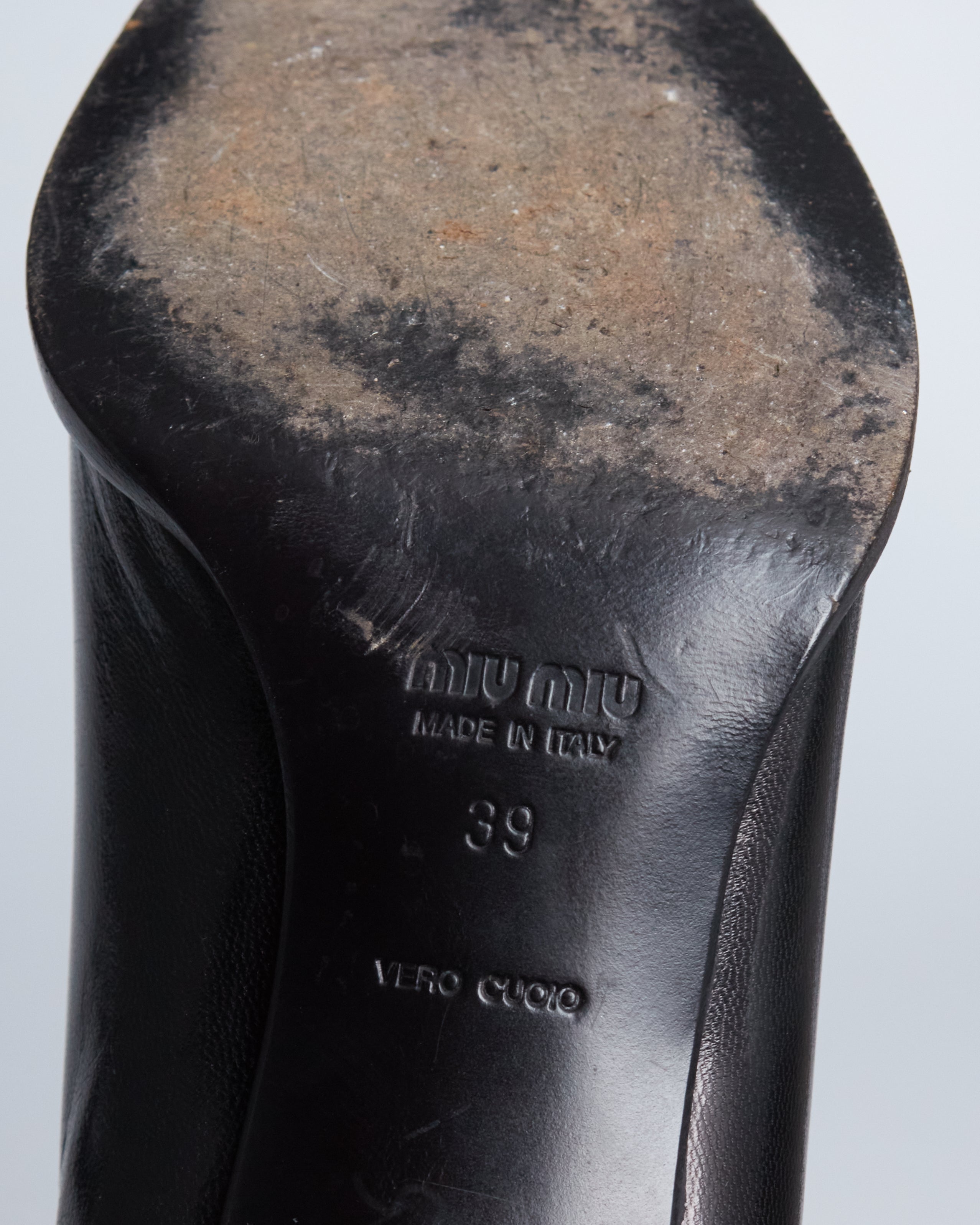 Miu Miu leather pumps