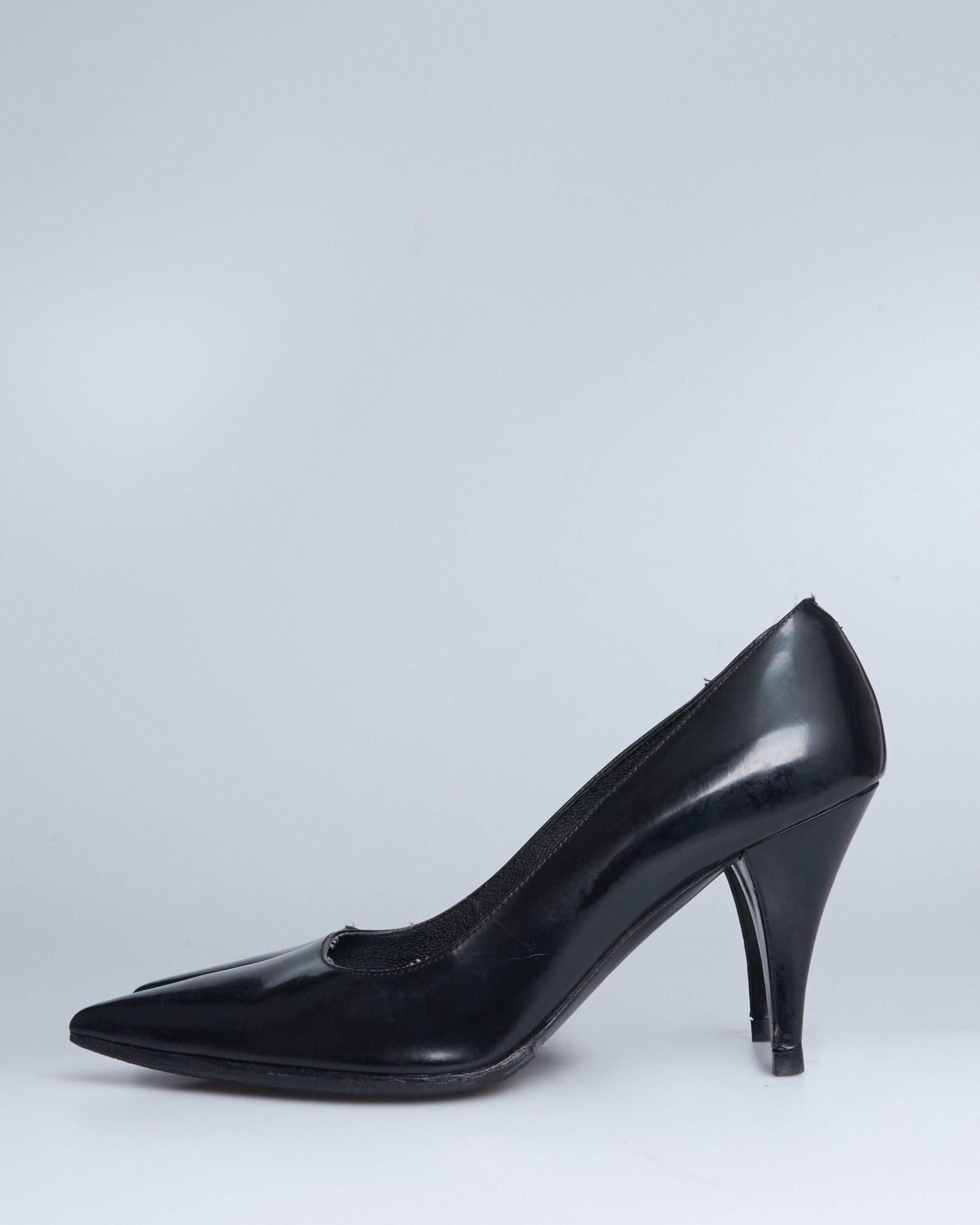 Prada leather pumps