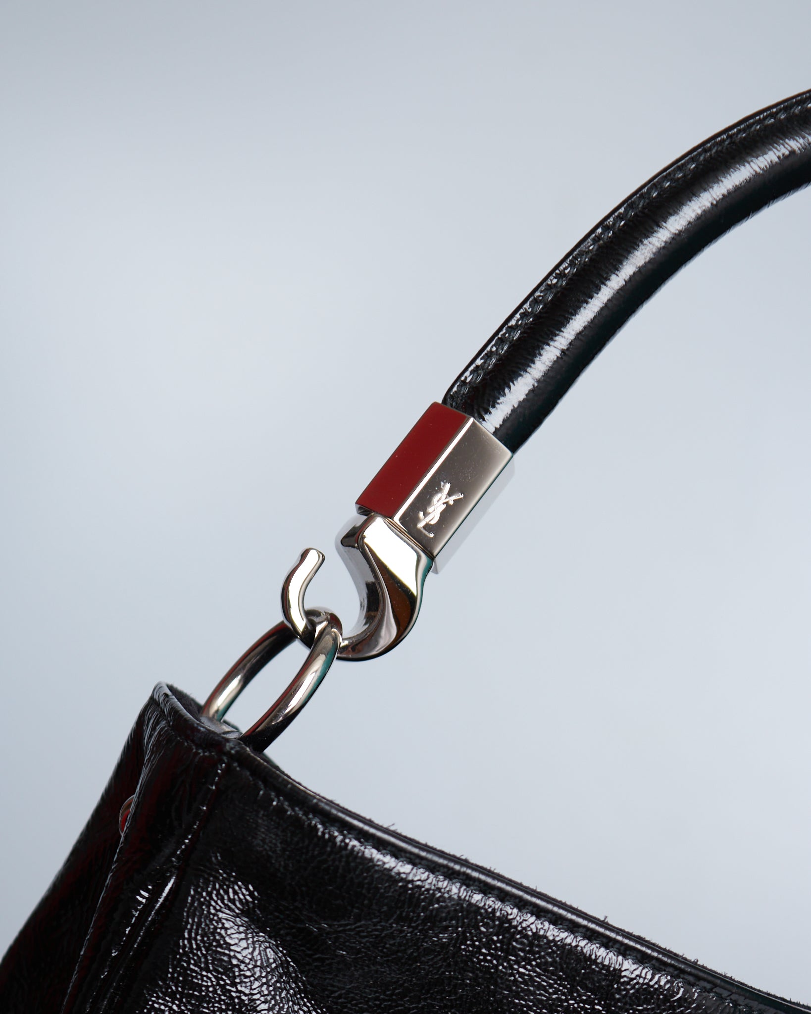 Yves Saint Laurent Roady Hobo