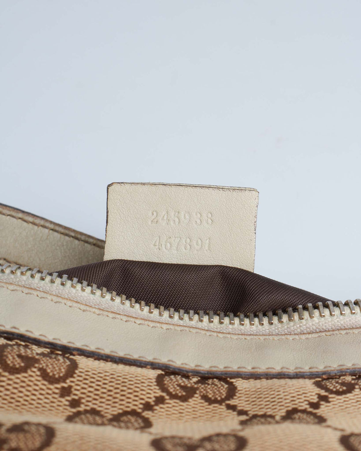 Gucci Interlocking Heart Pochette