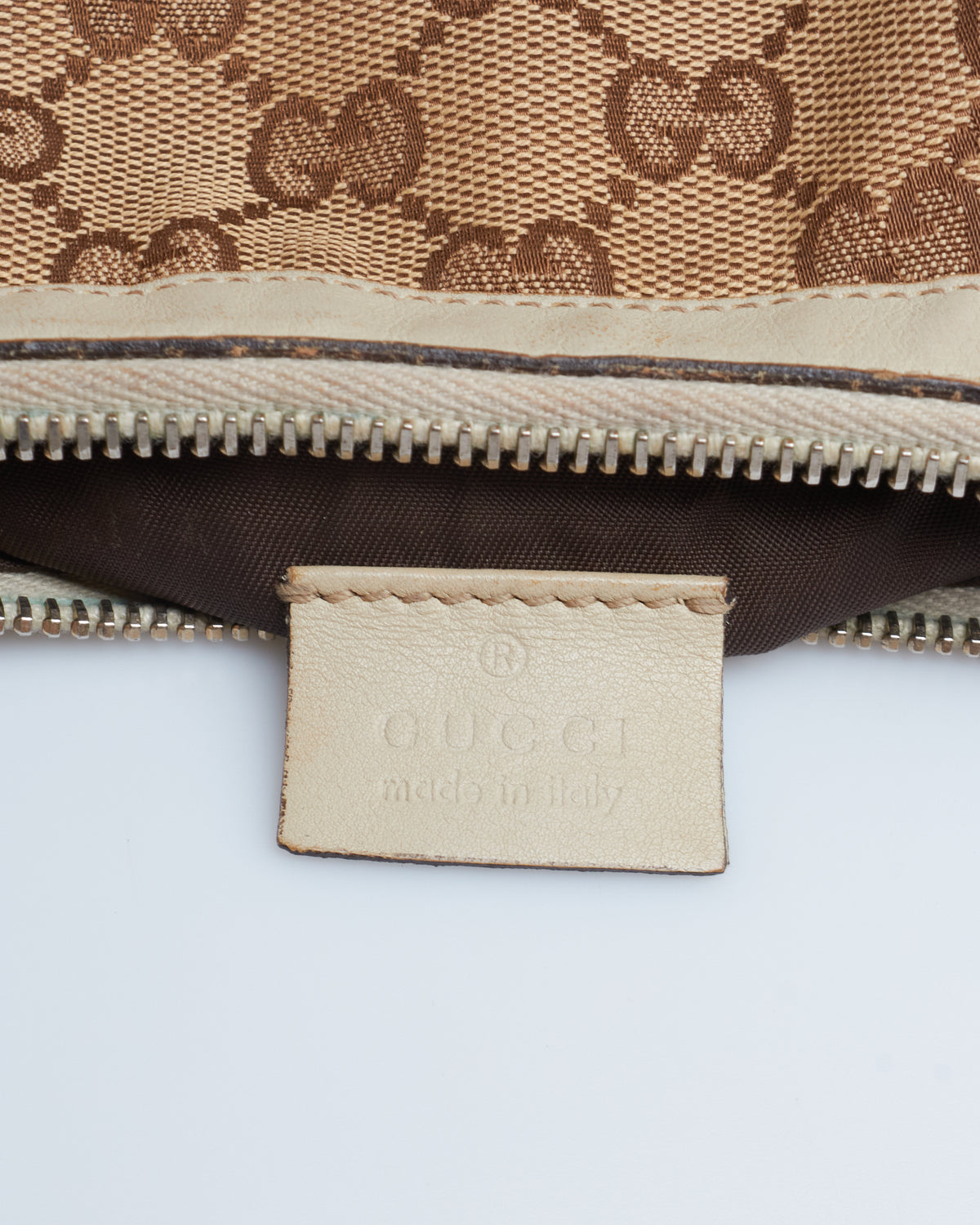 Gucci Interlocking Heart Pochette