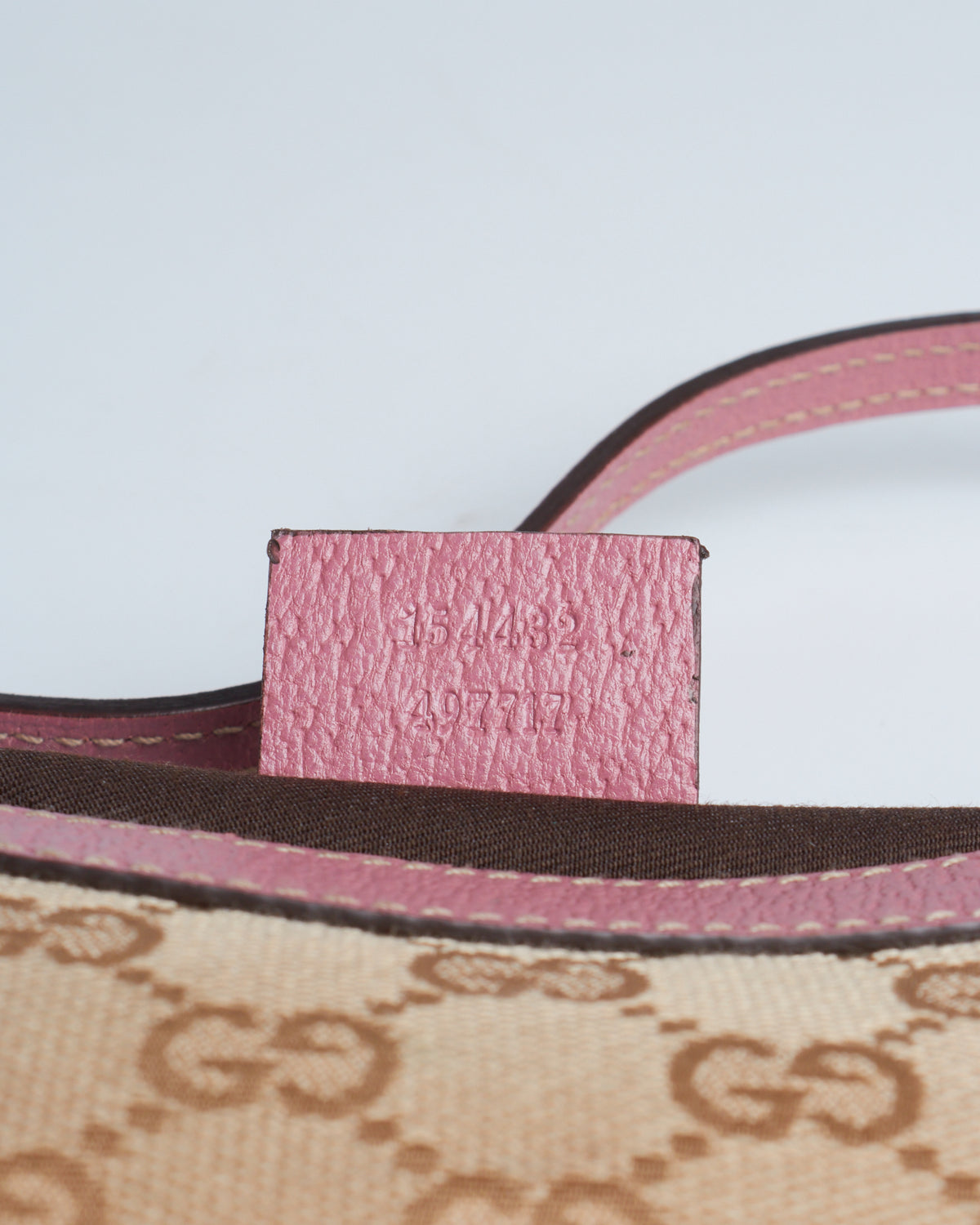 Gucci Abbey D-Ring Pochette