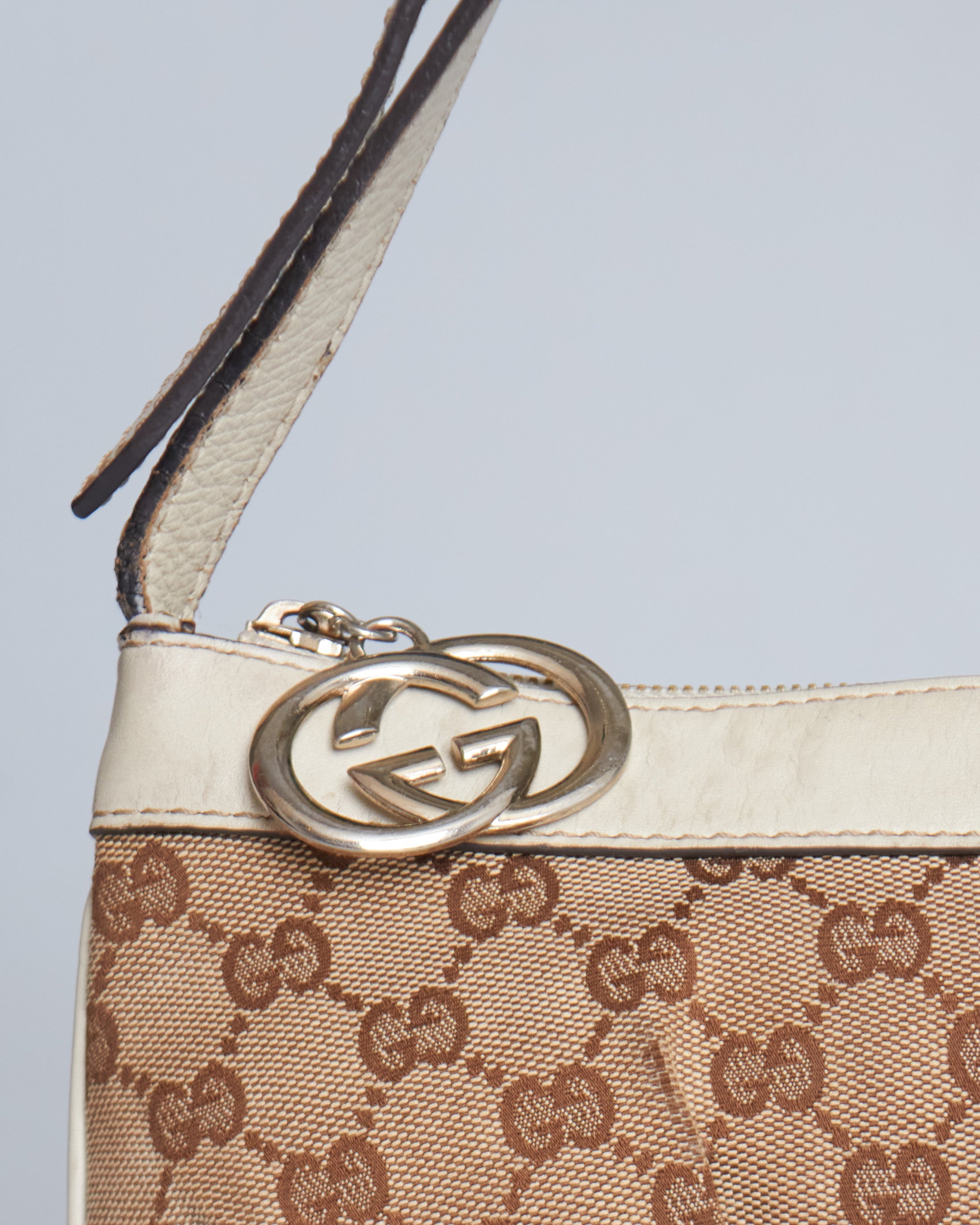 Gucci Interlocking Heart Pochette