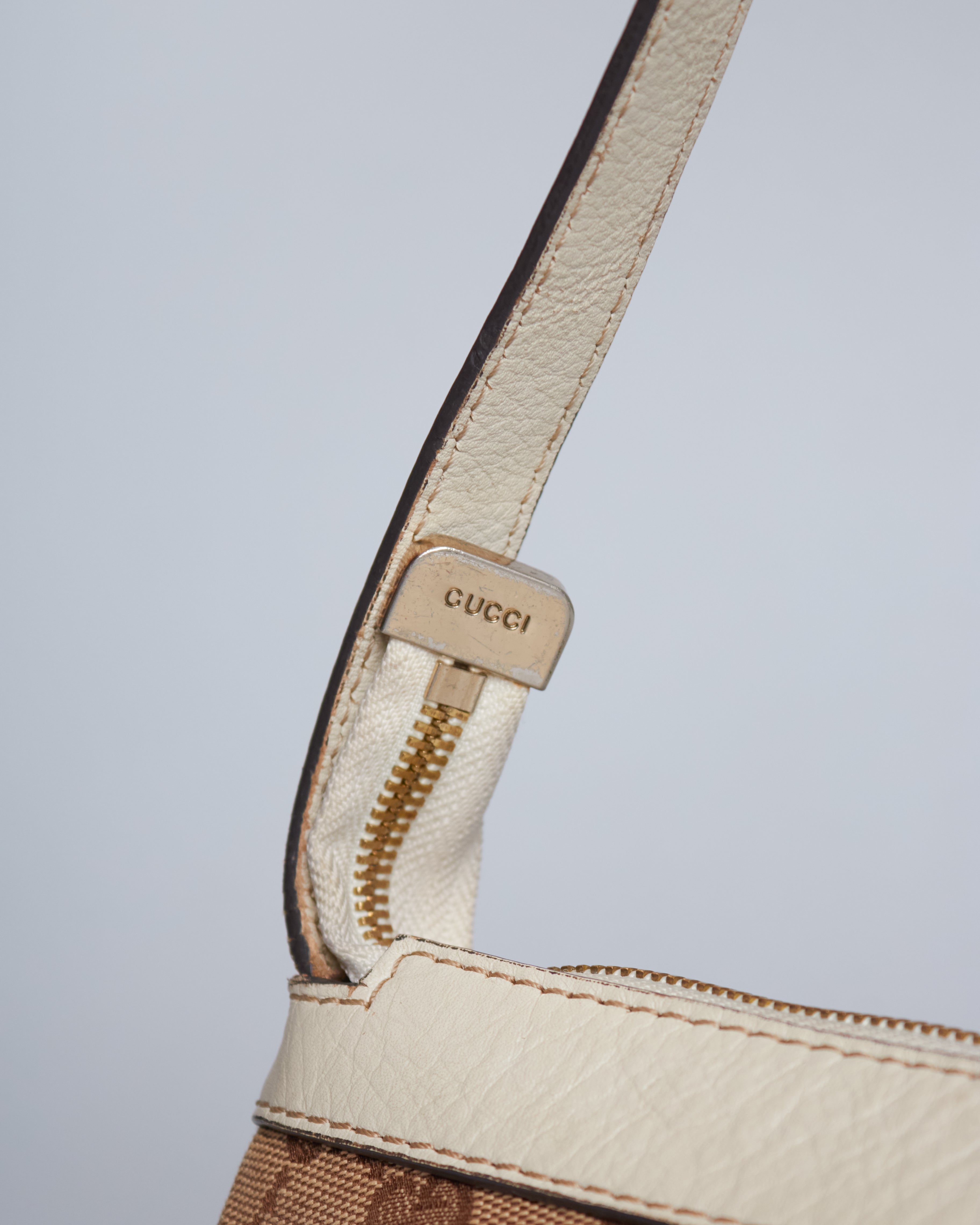 Gucci Interlocking Heart Pochette