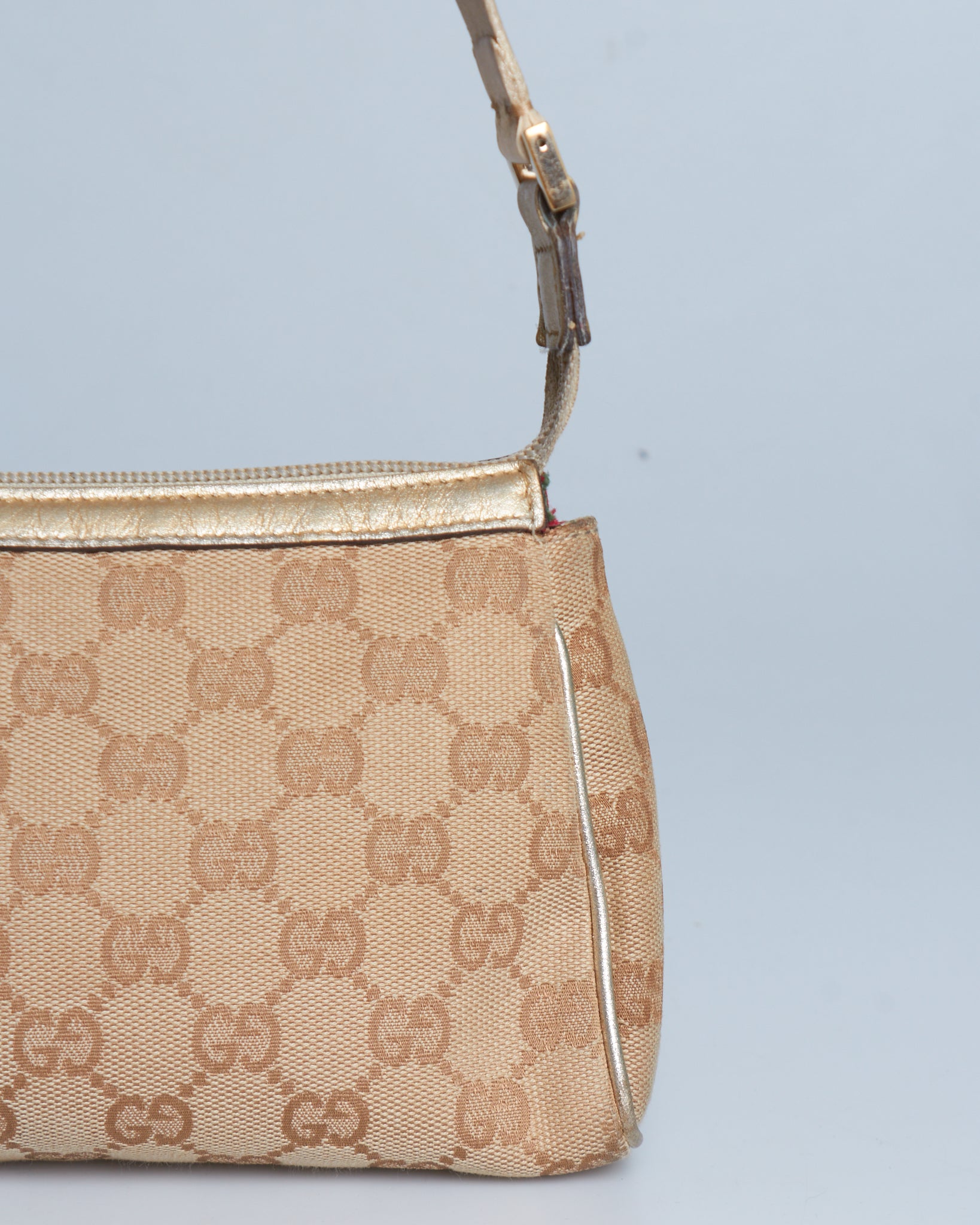Gucci Abbey D-Ring Pochette