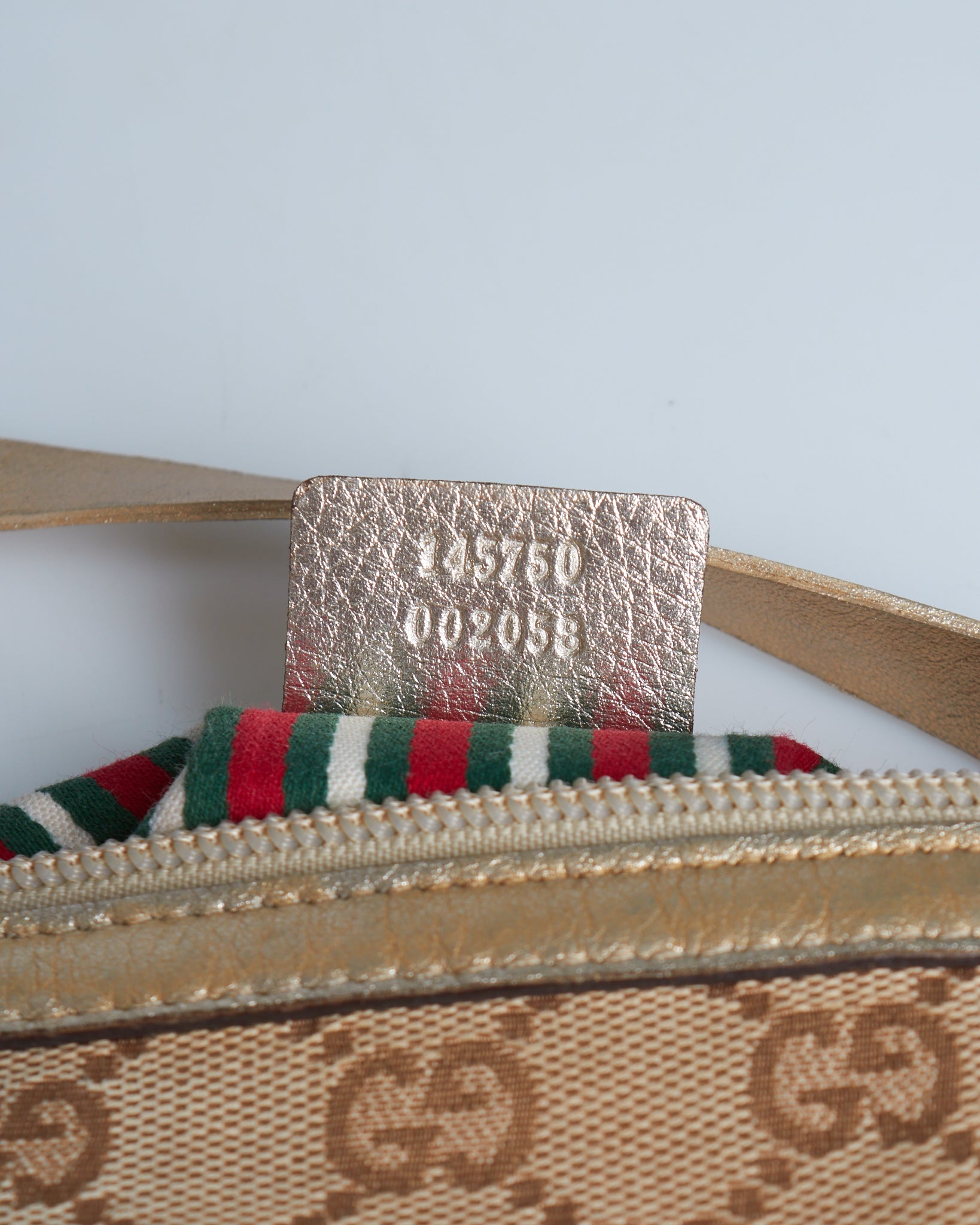 Gucci Abbey D-Ring Pochette