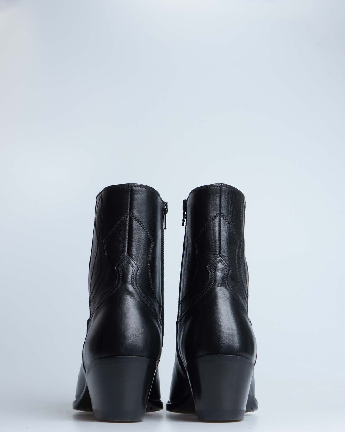Celine leon zipped boot with metal toe