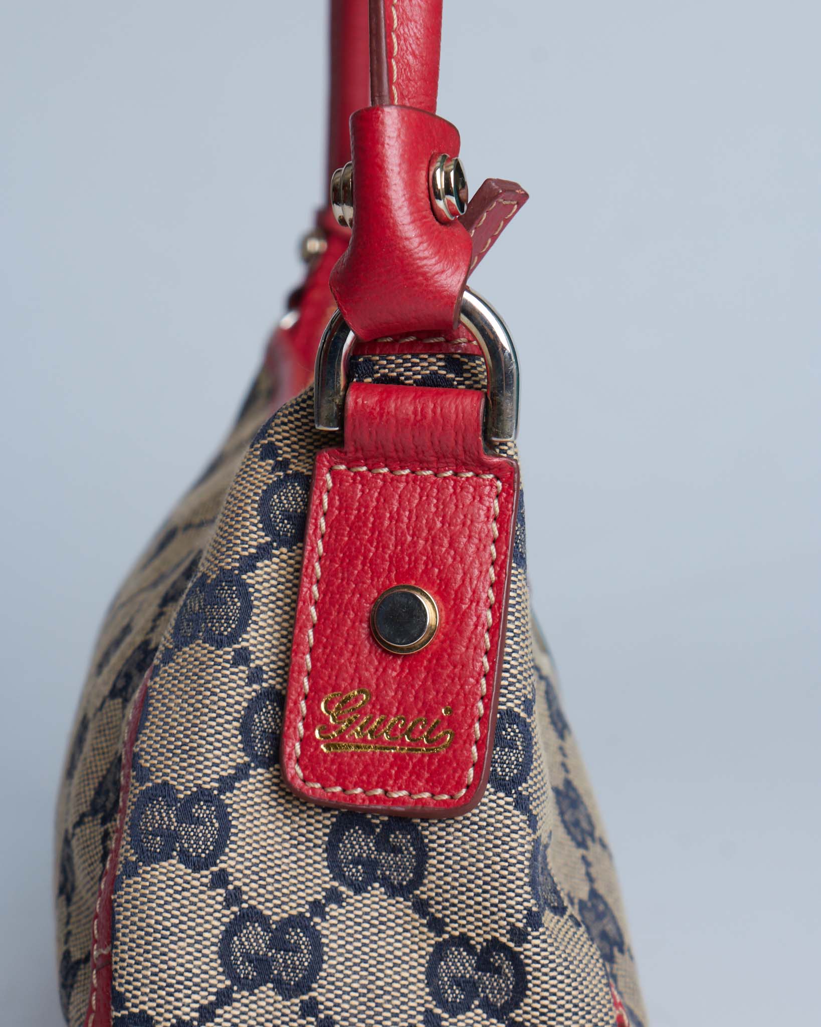 Gucci Abbey D-Ring Pochette