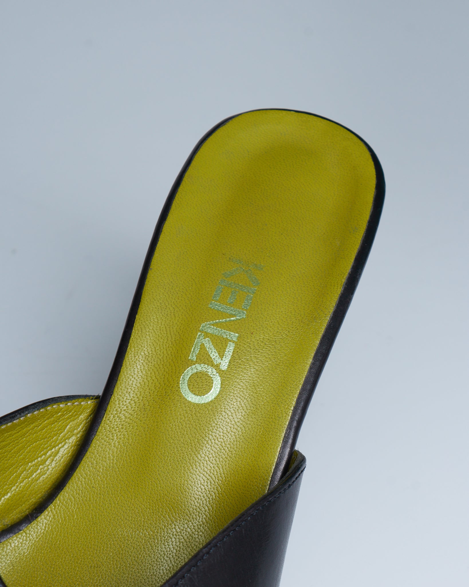 Kenzo leather mules