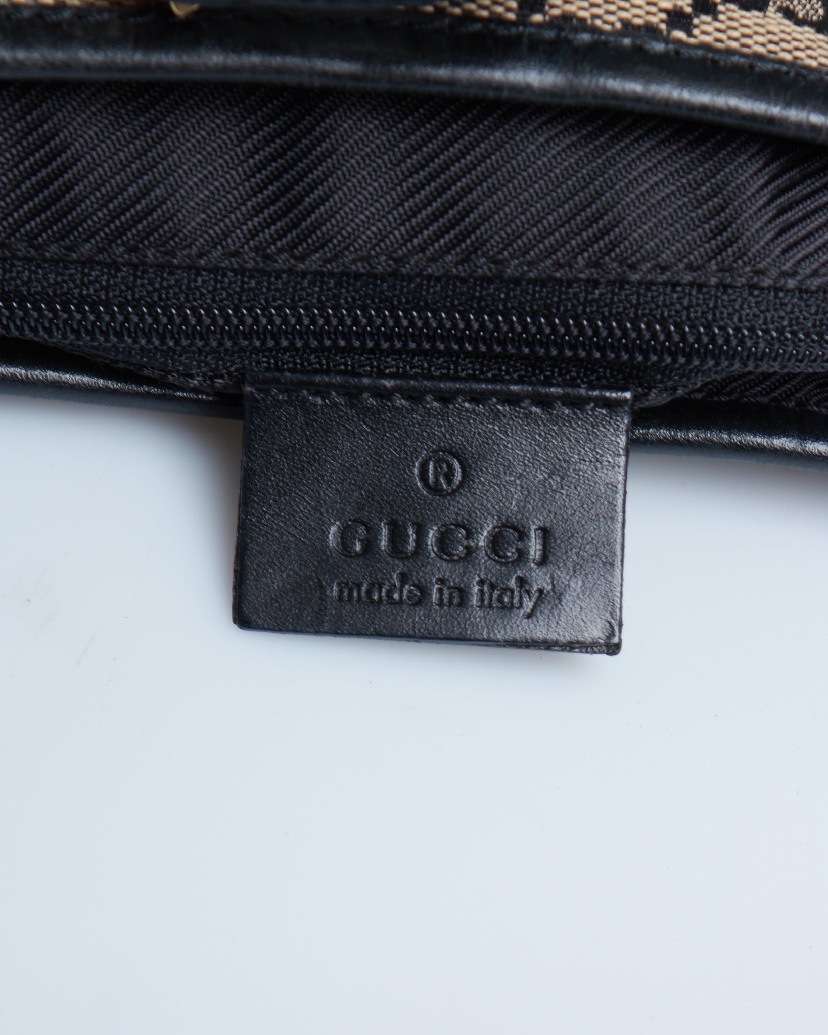 Gucci Jackie