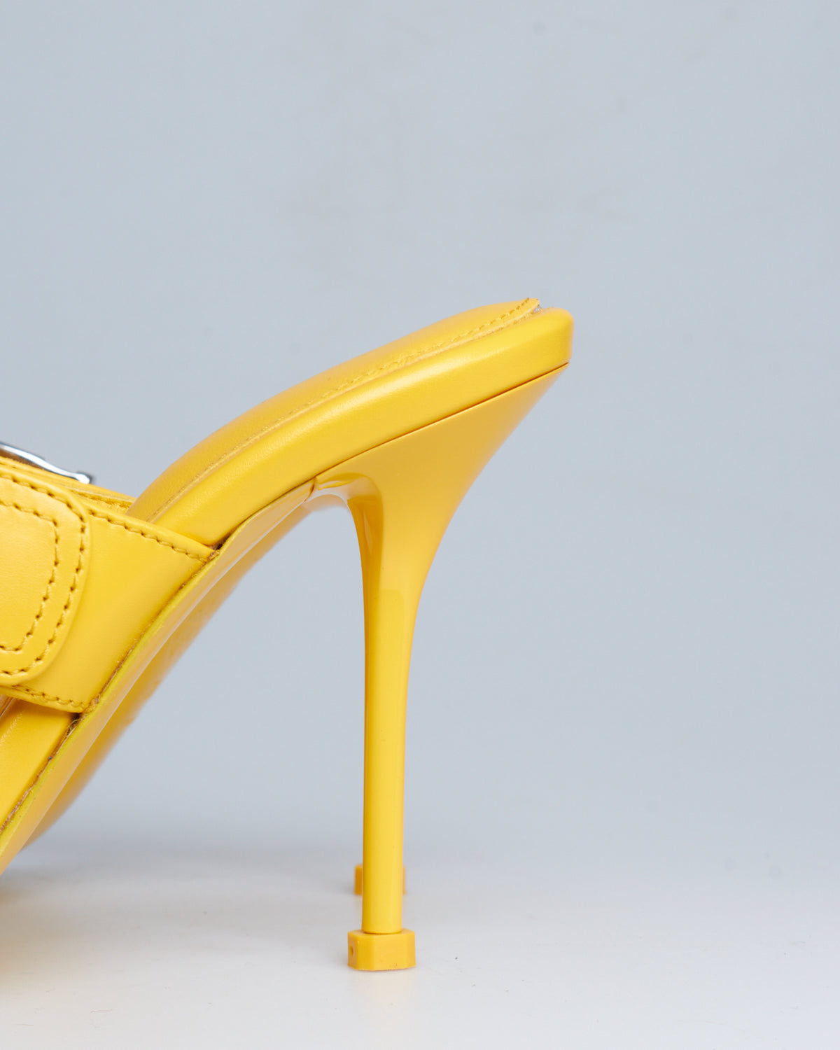 Alexander McQueen buckle stiletto