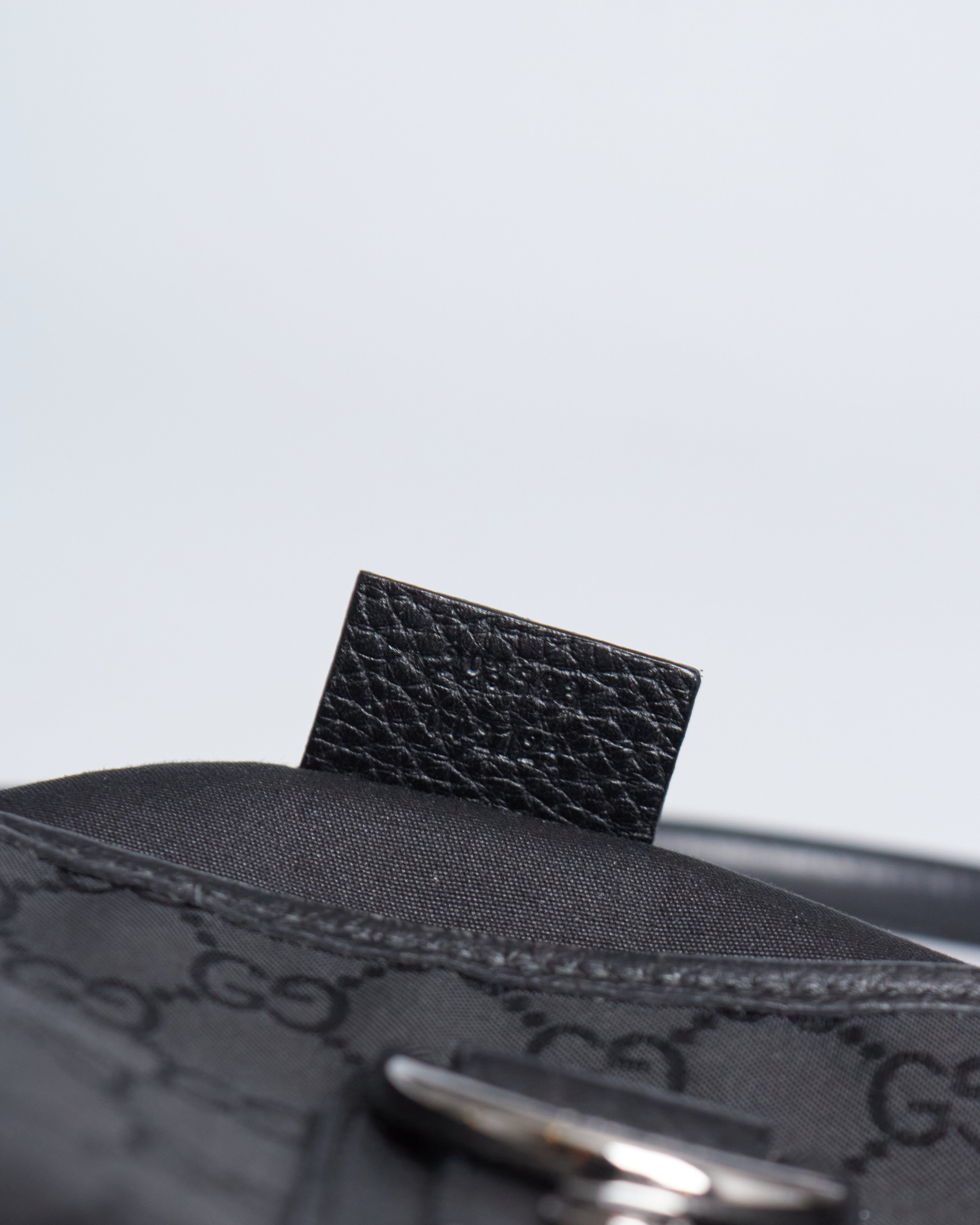 Gucci Abbey D-Ring Pochette