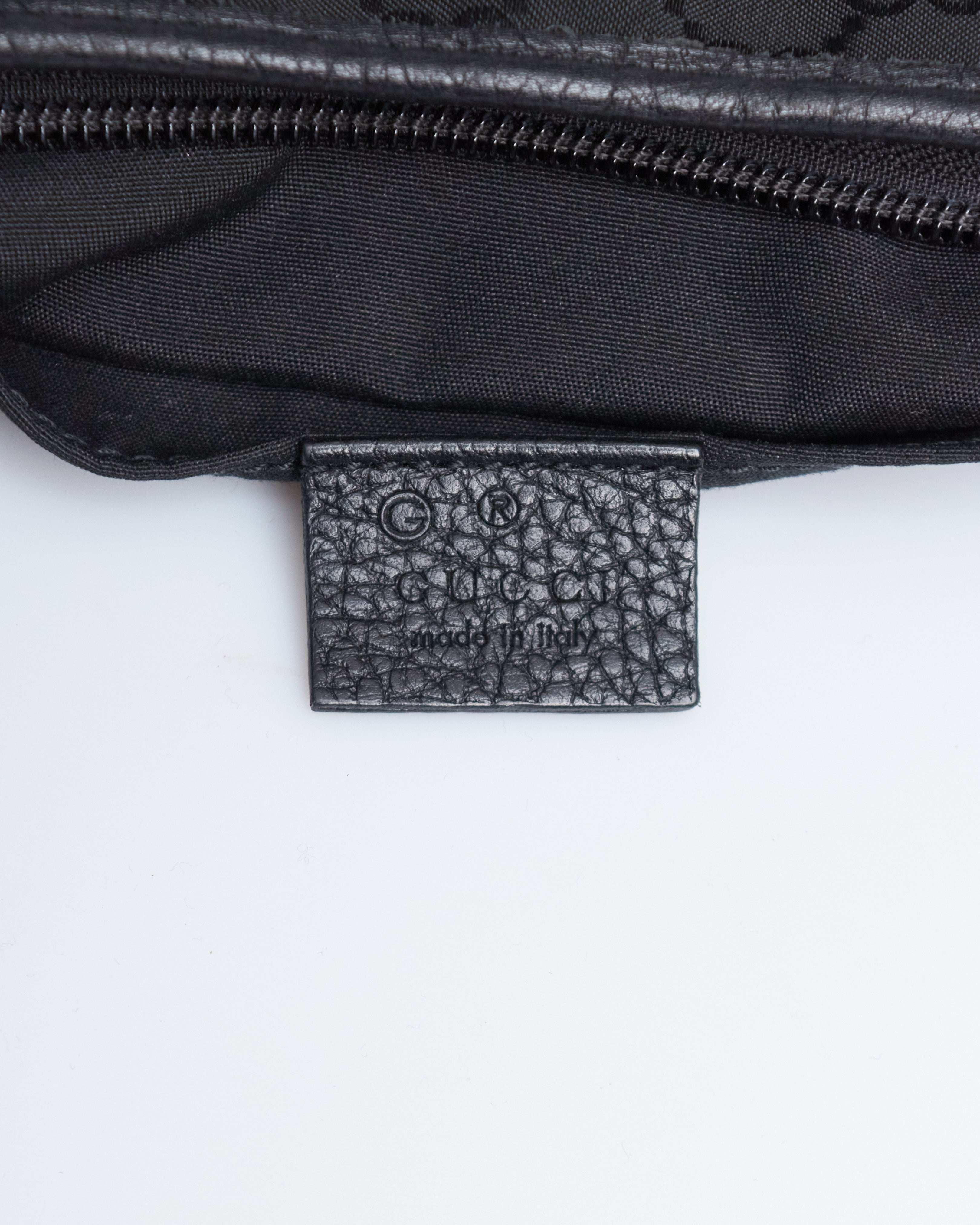 Gucci Abbey D-Ring Pochette