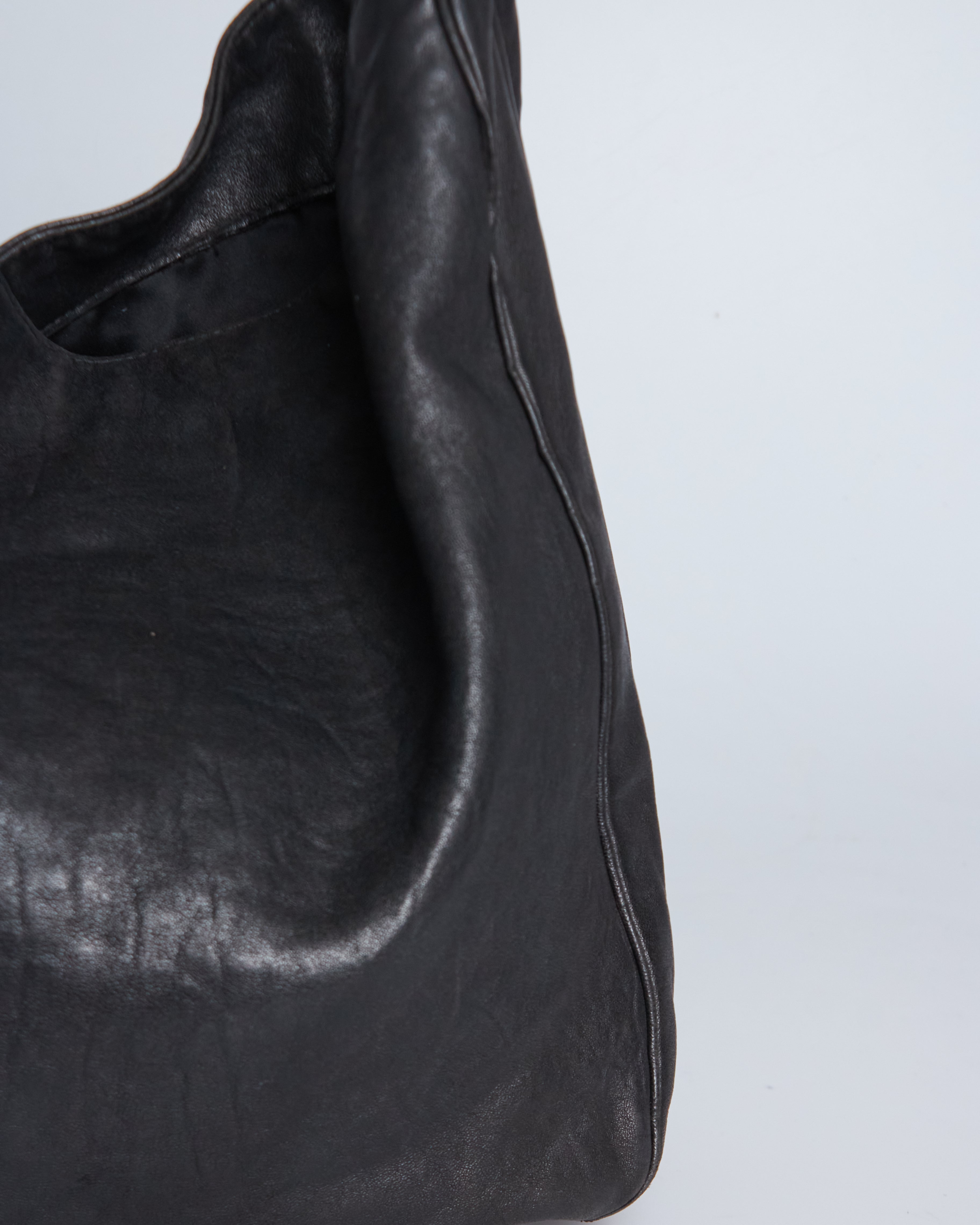 Yves Saint Laurent Roady Hobo