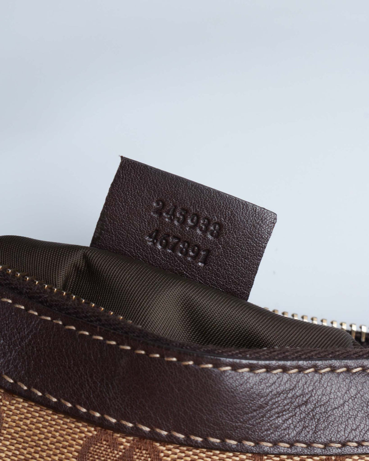 Gucci Interlocking Heart Pochette